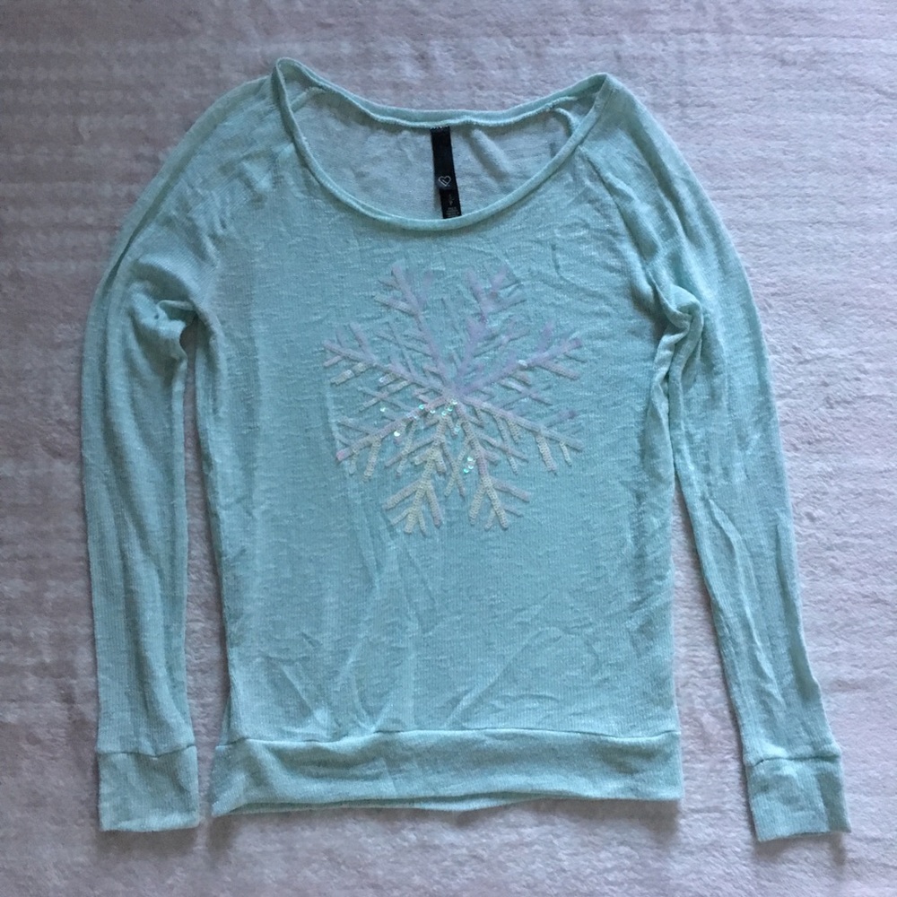Snowflake long sleeve shirt